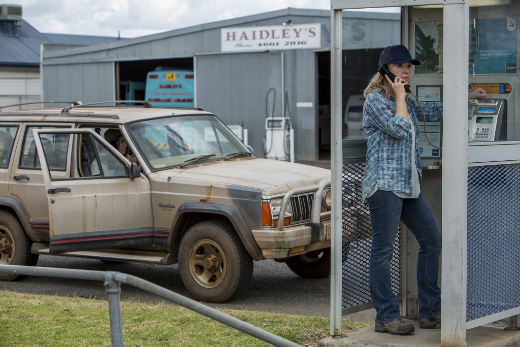 Geraldine Hakewill and Rebecca Gibney in a scene from Tuesday night's episode of Wanted, filmed on Lyons St. Geraldine Hakewill and Rebecca Gibney in a scene from Tuesday night's episode of Wanted, filmed on Lyons St.